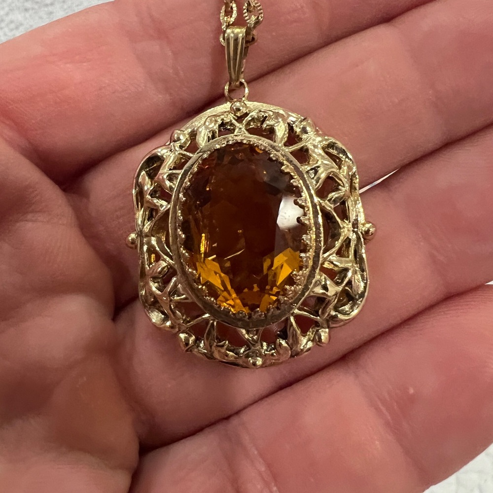 SIGNED WITH BOX: Whiting & Davis Gold Necklace with Amber-Toned Pendant